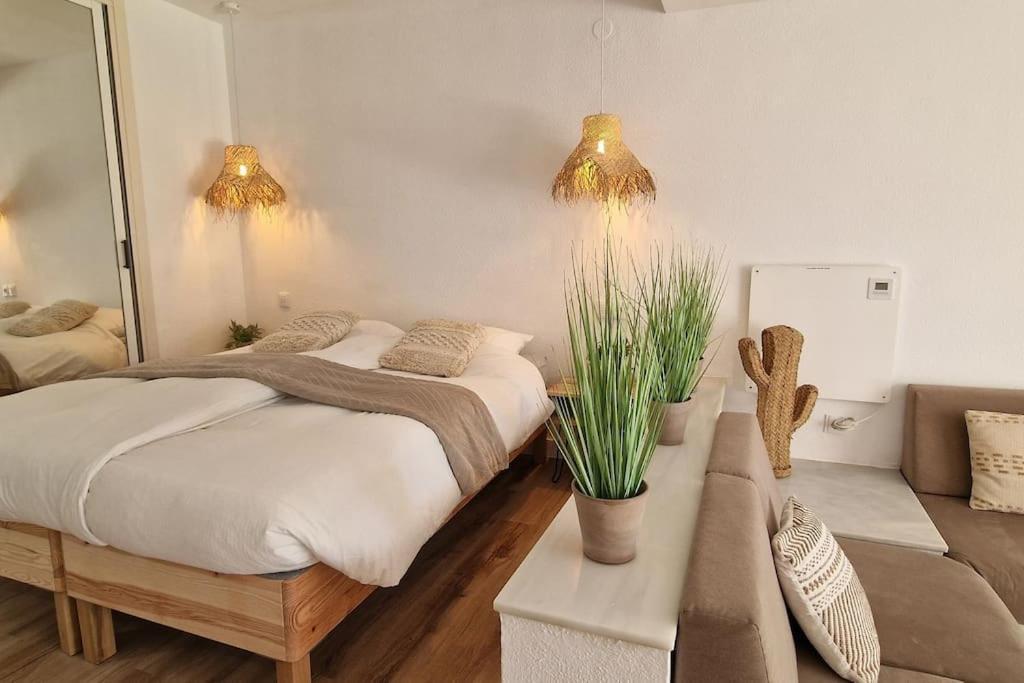 Luxe Studio Met Ruim Terras, Vlak Aan Zee! Sitio de Calahonda Eksteriør billede